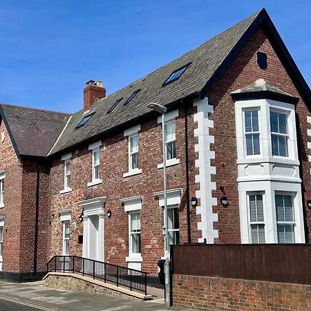 Wellington House-2
